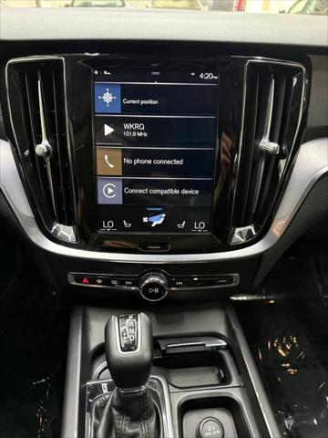 2020 Volvo S60 T6 Momentum