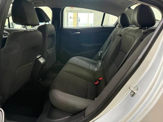 2017 Chevrolet Cruze LT Auto