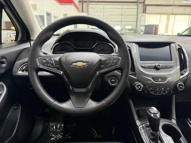 2017 Chevrolet Cruze LT Auto