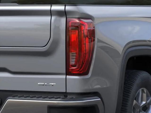 2026 GMC Sierra 1500 Crew Cab, Short Bed, SLT, RWD