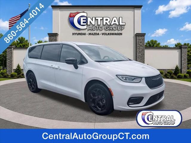 2024 Chrysler Pacifica Hybrid S Appearance Pkg for sale in Plainfield, CT