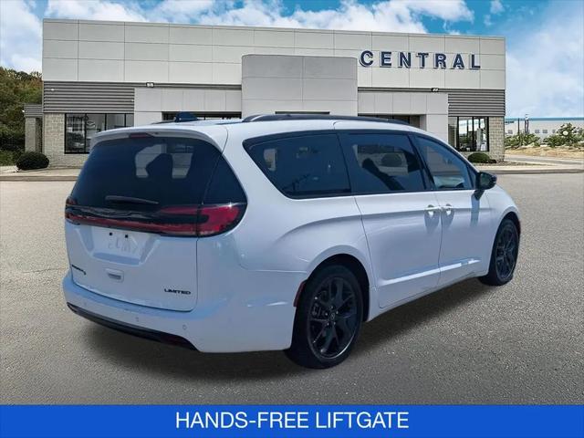 2025 Chrysler Pacifica Limited