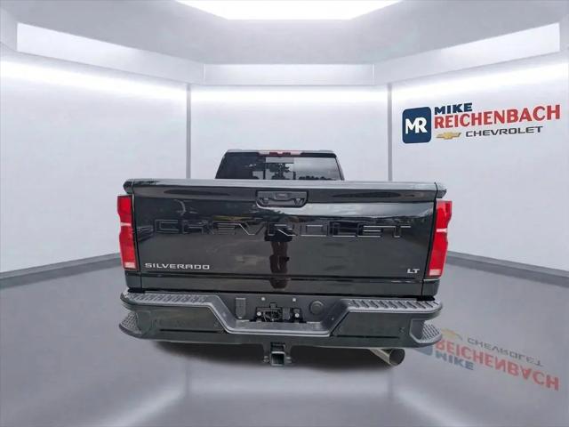 2026 Chevrolet Silverado 3500HD Crew Cab, Standard Bed, LT, 4WD