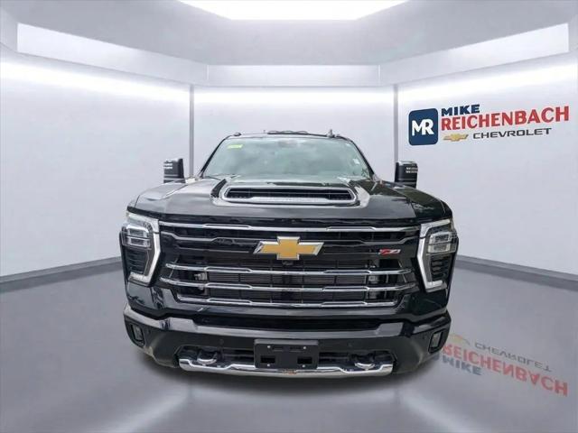 2026 Chevrolet Silverado 3500HD Crew Cab, Standard Bed, LT, 4WD