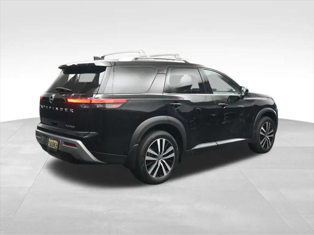 2024 Nissan Pathfinder Platinum FWD