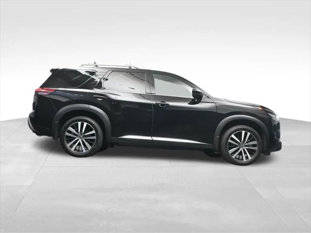 2024 Nissan Pathfinder Platinum FWD