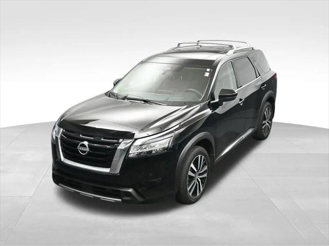 2024 Nissan Pathfinder Platinum FWD