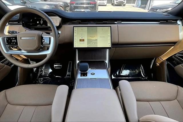 2026 Land Rover Range Rover P400 SE