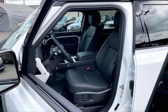 2026 Land Rover Defender P400 X-Dynamic SE