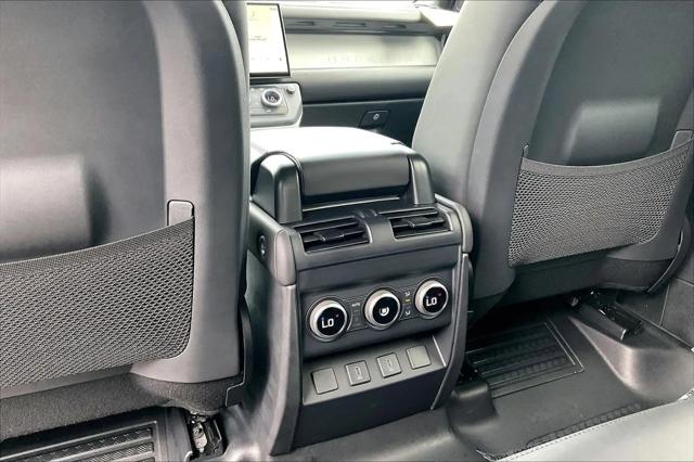 2026 Land Rover Defender P400 X-Dynamic SE