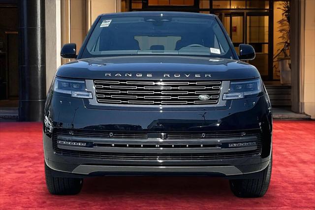 2026 Land Rover Range Rover P400 SE 7 Seat