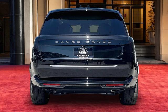2026 Land Rover Range Rover P400 SE 7 Seat