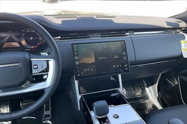 2026 Land Rover Range Rover P400 SE 7 Seat