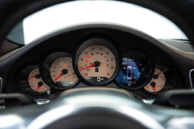 2014 Porsche 911 Carrera 4S