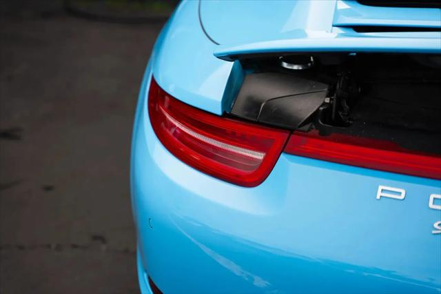 2014 Porsche 911 Carrera 4S