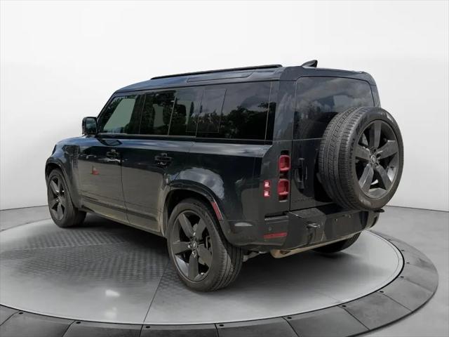 2025 Land Rover Defender 110 P400 X-Dynamic SE