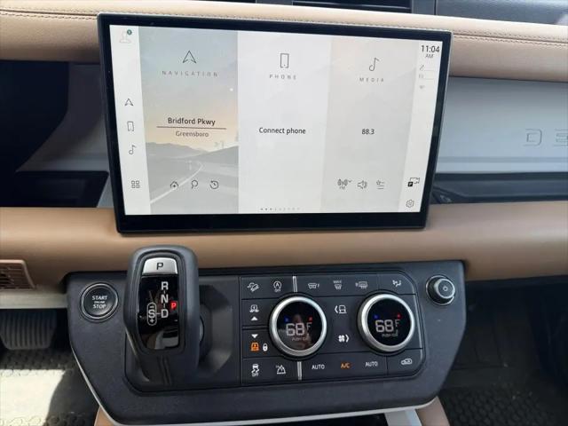 2025 Land Rover Defender 110 P400 X-Dynamic SE