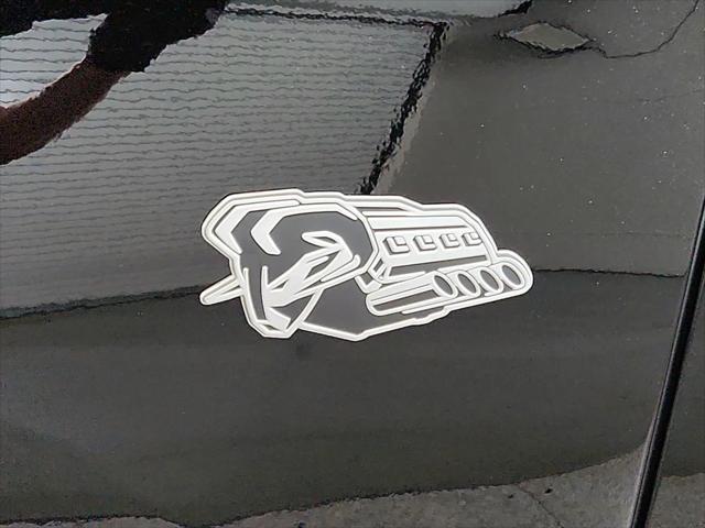 2026 Ram 1500 Express Crew Cab 4x4 57 Box