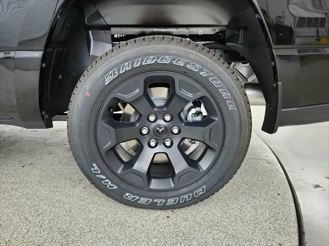 2026 Ram 1500 Express Crew Cab 4x4 57 Box