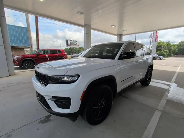 2025 Jeep Grand Cherokee Altitude X 4x2