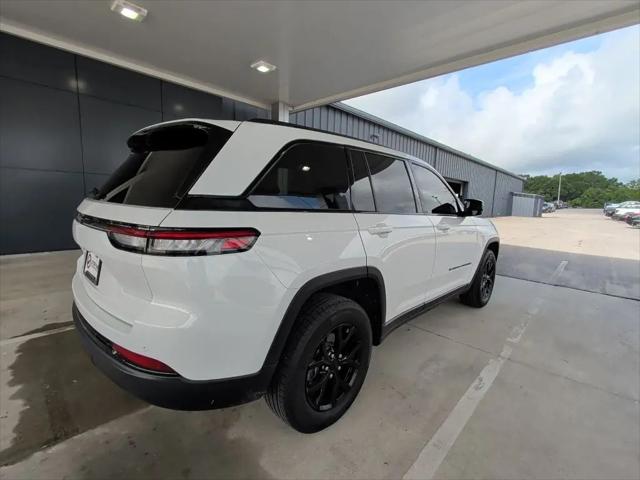 2025 Jeep Grand Cherokee Altitude X 4x2