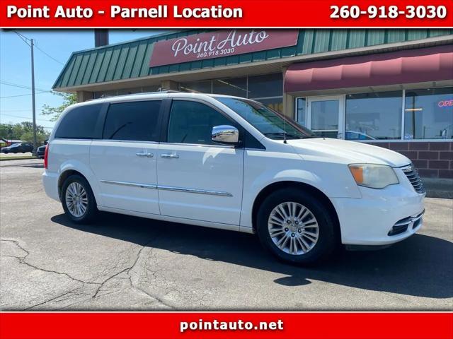2012 Chrysler Town & Country Limited for sale in Fort Wayne, IN