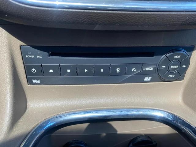2012 Chrysler Town & Country Limited