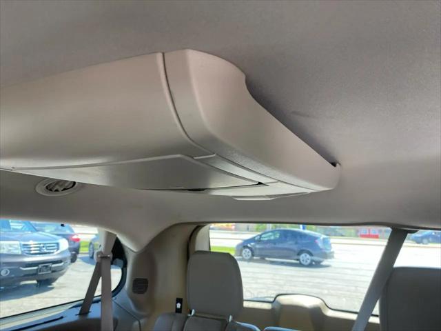 2012 Chrysler Town & Country Limited