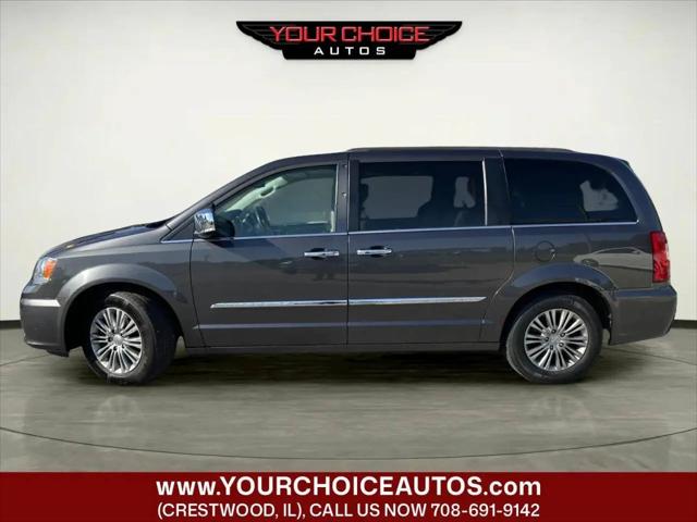 2016 Chrysler Town & Country Touring-L Anniversary Edition