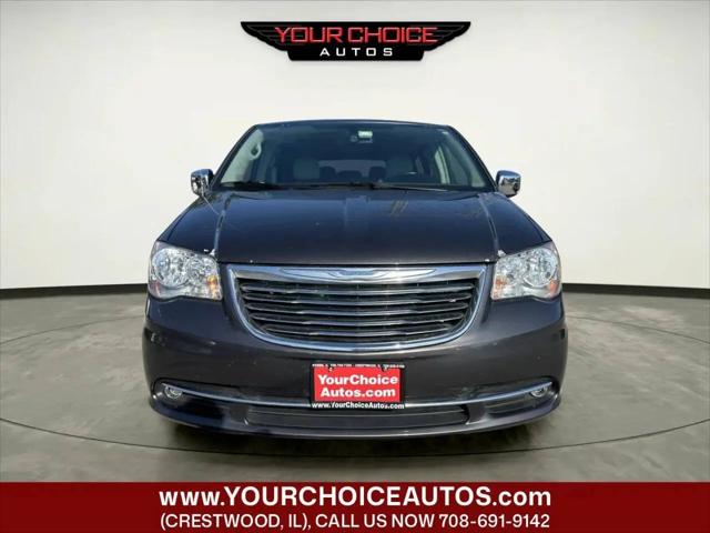 2016 Chrysler Town & Country Touring-L Anniversary Edition