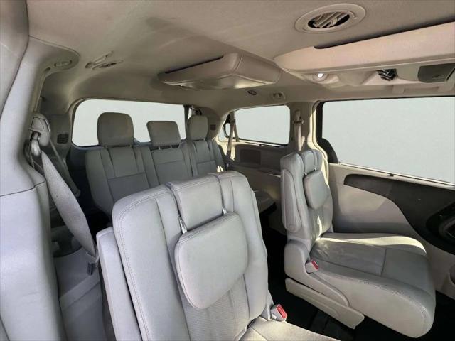 2016 Chrysler Town & Country Touring-L Anniversary Edition