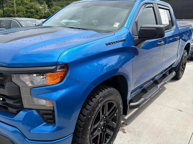 2024 Chevrolet Silverado 1500 4WD Crew Cab Short Bed Custom