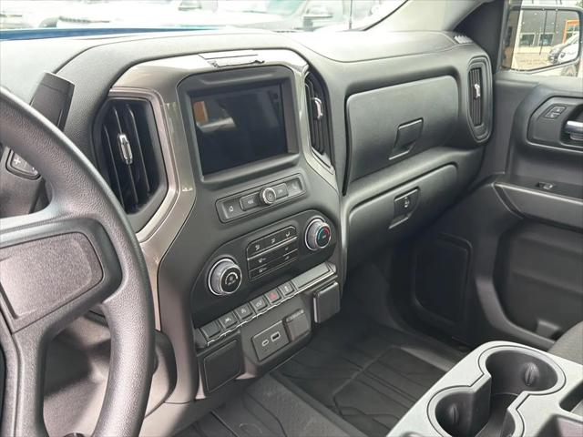 2024 Chevrolet Silverado 1500 4WD Crew Cab Short Bed Custom