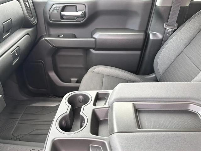 2024 Chevrolet Silverado 1500 4WD Crew Cab Short Bed Custom