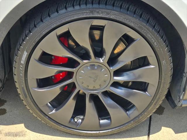 2023 Tesla Model Y Performance Dual Motor All-Wheel Drive