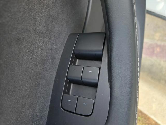 2023 Tesla Model Y Performance Dual Motor All-Wheel Drive