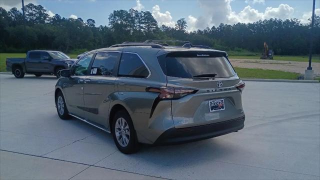 2026 Toyota Sienna XLE