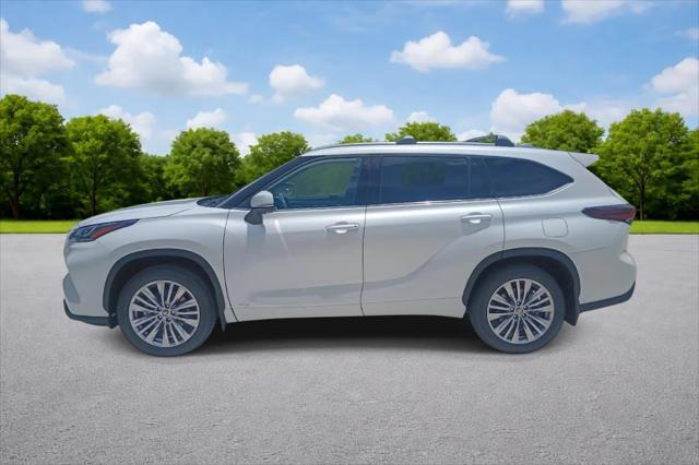2026 Toyota Highlander Hybrid Platinum
