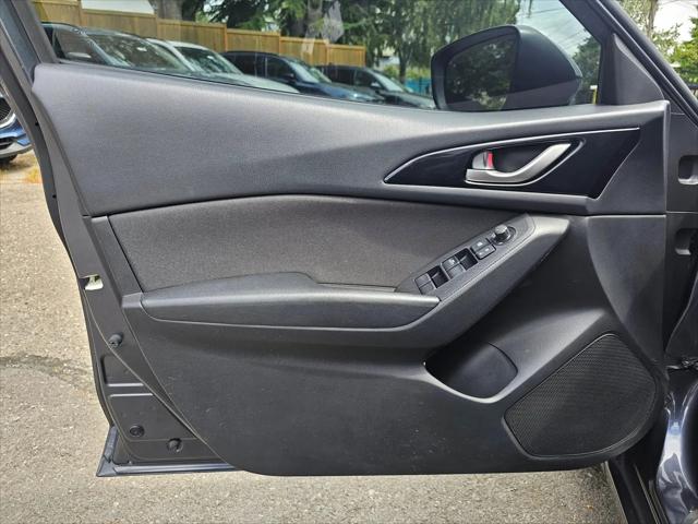 2014 Mazda Mazda3 i Touring