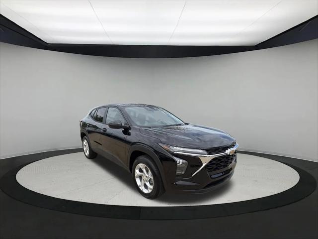 2026 Chevrolet Trax FWD LS