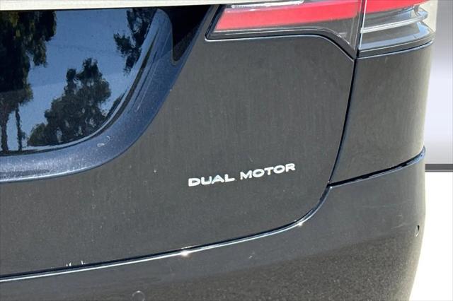 2021 Tesla Model X Long Range Plus Dual Motor All-Wheel Drive