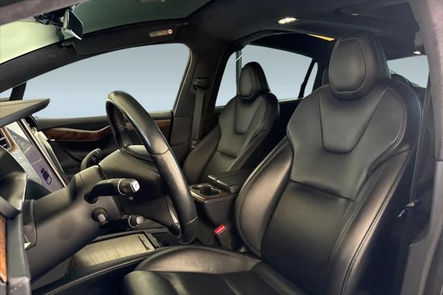 2021 Tesla Model X Long Range Plus Dual Motor All-Wheel Drive