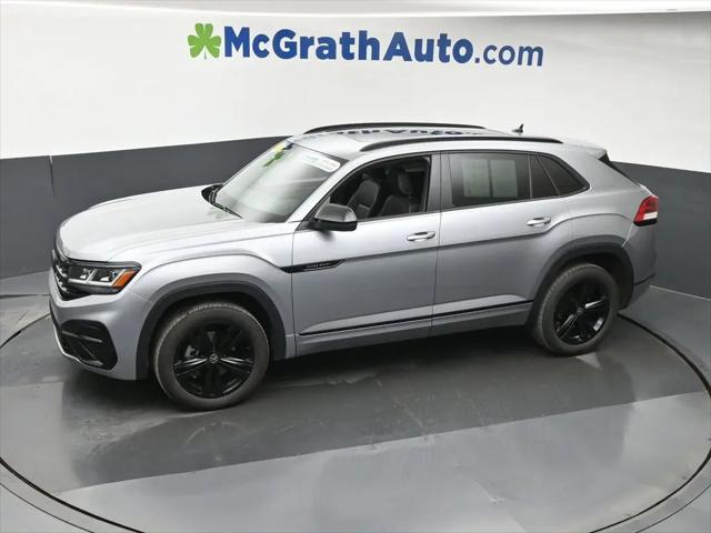 2023 Volkswagen Atlas Cross Sport 2.0T SEL R-Line Black