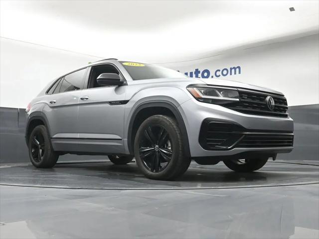 2023 Volkswagen Atlas Cross Sport 2.0T SEL R-Line Black