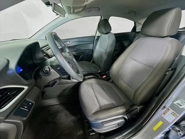2022 Hyundai Accent SE