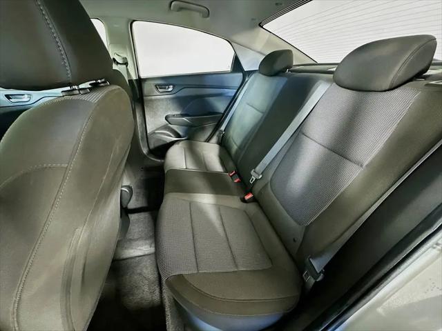 2022 Hyundai Accent SE