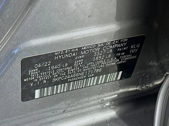 2022 Hyundai Accent SE