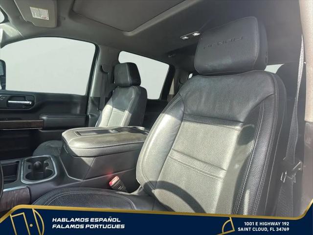 2022 GMC Sierra 2500HD 4WD Crew Cab Standard Bed Denali