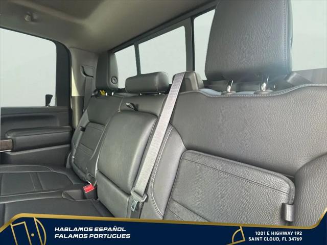 2022 GMC Sierra 2500HD 4WD Crew Cab Standard Bed Denali