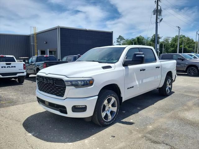 2026 Ram 1500 Express Crew Cab 4x4 57 Box